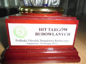 aktualnosci-HIT-TARGOW-BUDOWLANYCH-nagroda-dla-plyt-PolTherma-DS-dla-rolnictwa-1